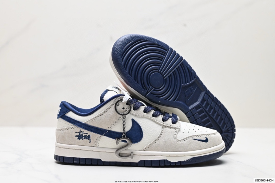 Nike Dunk Shoes